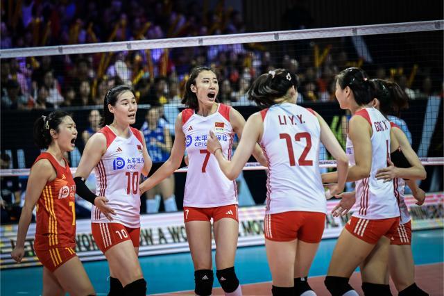 开云体育官网-女排兵败该换帅吗？不妨再给蔡斌一次机会