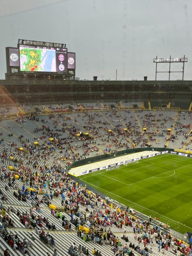 1658620966797099663.jpg FYYtewwWQAUNDvR.jpg