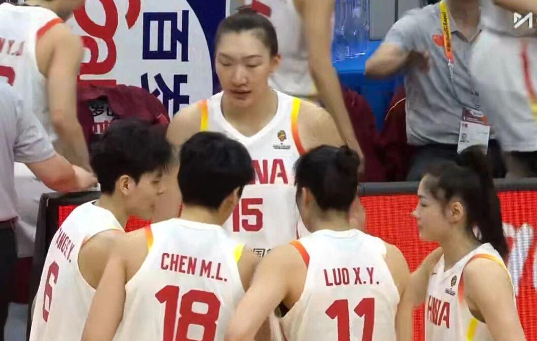 开云体育下载-中国女篮旗开得胜，81-68轻取非洲亚军，李月汝21+11杨舒予14+5+7